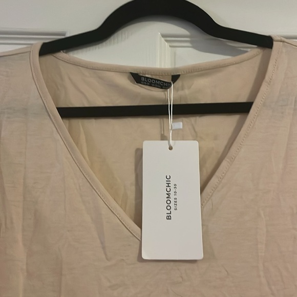 BloomChic Cream Shirt with Lace Sleeves - Picture 2 of 2